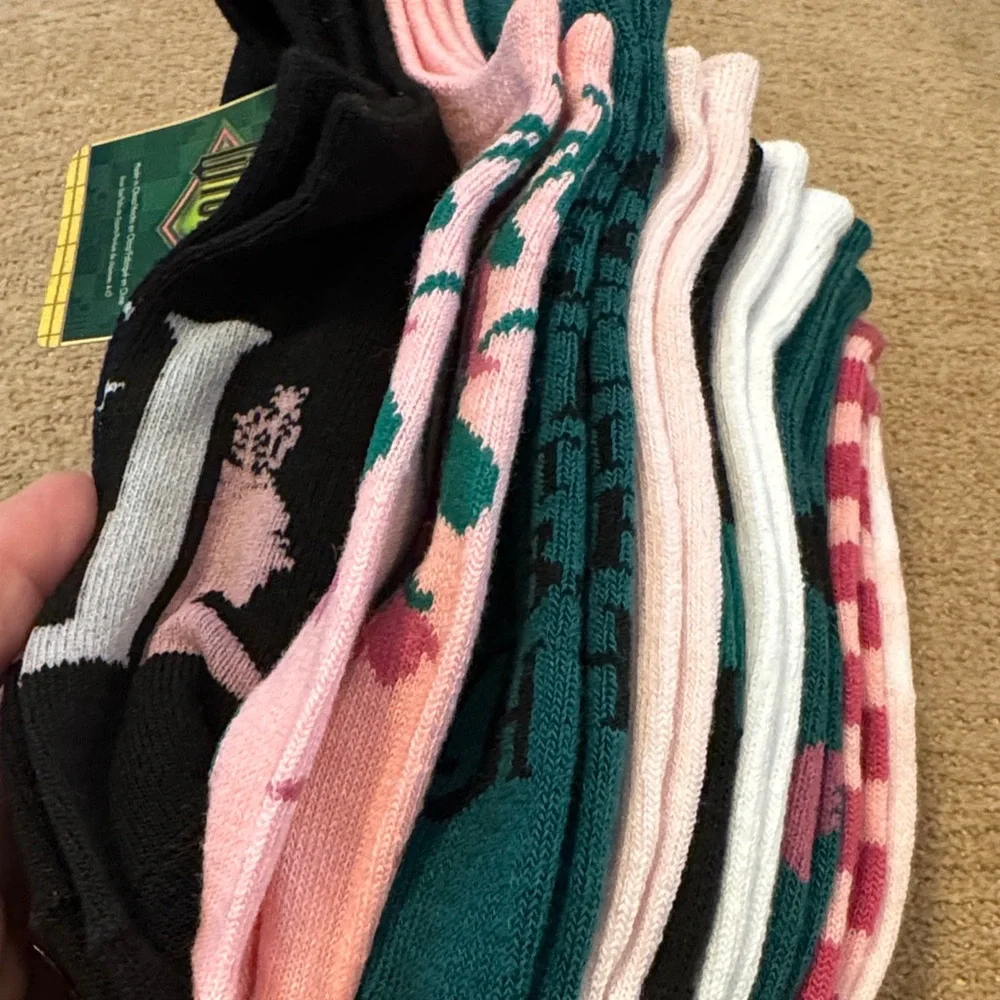 Wicked Themed No-Show Women’s Socks - Picture 3 of 5